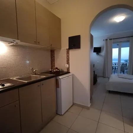 Pouliezos Koklanis Zante Apartment Alykes (Zakynthos)
