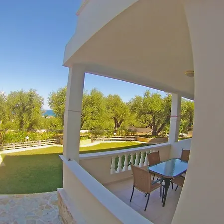 Apartment Pouliezos Koklanis Zante *