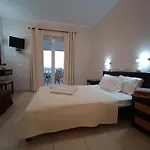 Pouliezos Koklanis Zante Apartament *